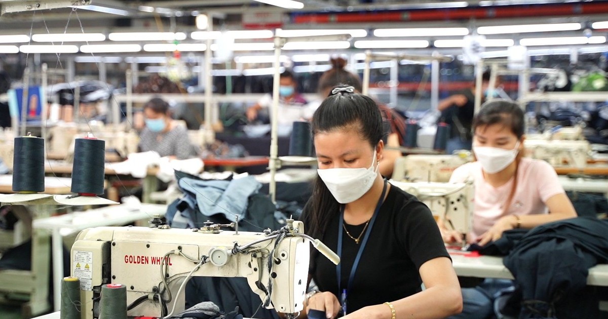 bat chap kho khan vinatex van giu thu nhap on dinh cho gan 62 000 lao dong 65968bee3db67