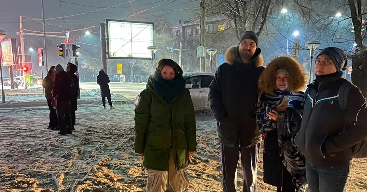 Động đất 7,0 độ richter ở khu vực biên giới Trung Quốc - Kyrgyzstan 1 dong dat 70 do richter o khu vuc bien gioi trung quoc kyrgyzstan 65af55801730a