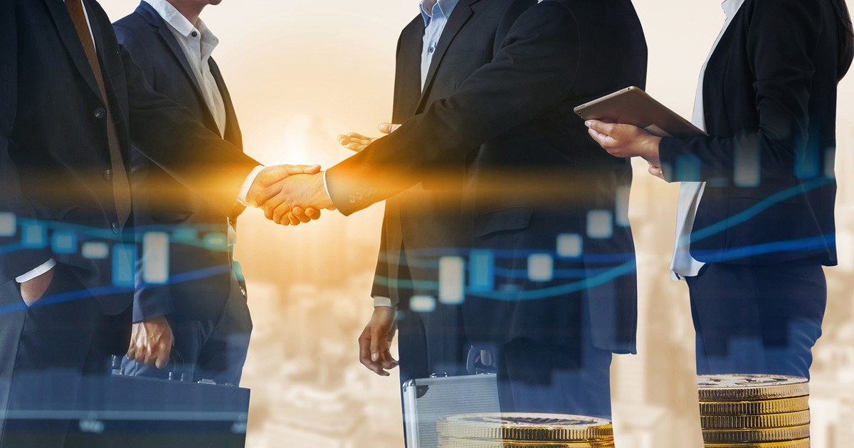 Năm mới, sôi động thương vụ mới 1 nam moi soi dong thuong vu moi 6597dde2d00dd