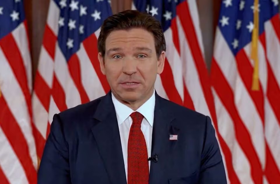 Ông Ron DeSantis kết thúc chiến dịch tranh cử 1 ong ron desantis ket thuc chien dich tranh cu 65add9c9bfafd