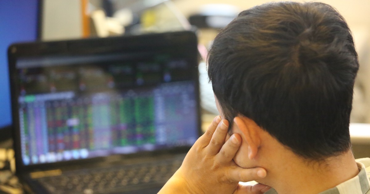 Thị trường đỏ lửa, cổ phiếu ACB vẫn phá đỉnh lịch sử 1 thi truong do lua co phieu acb van pha dinh lich su 65a1f94bdc84f