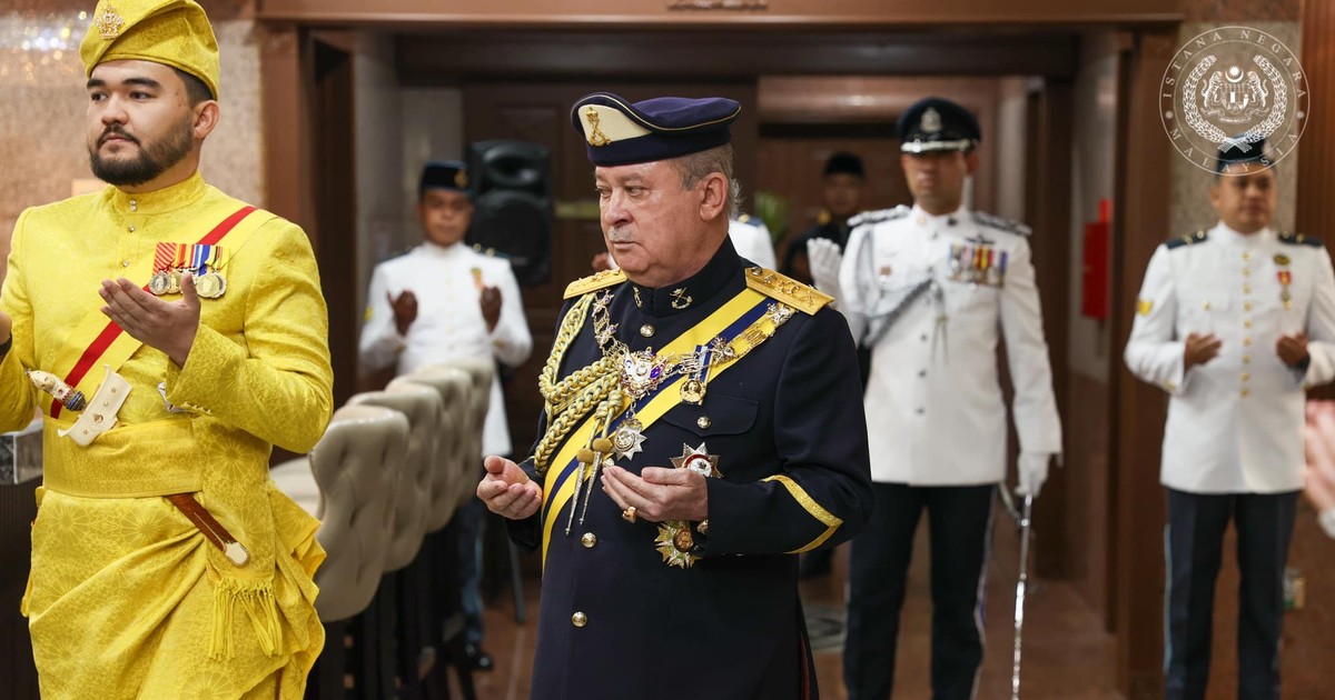 Tiểu vương Johor chính thức đăng quang Quốc vương Malaysia 1 tieu vuong johor chinh thuc dang quang quoc vuong malaysia 65b9e1852759a