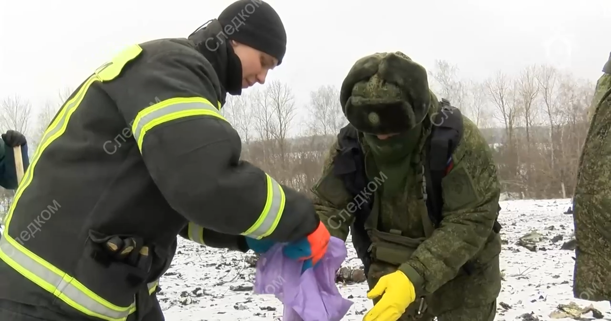 Nga xác định các nạn nhân vụ tai nạn máy bay chở tù binh 1 nga xac dinh cac nan nhan vu tai nan may bay cho tu binh 65bc84a1ca26f