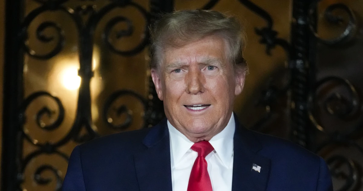 Ông Donald Trump bị phạt 354,9 triệu USD trong vụ kiện ở New York 1 ong donald trump bi phat 3549 trieu usd trong vu kien o new york 65d0ad6da9f72