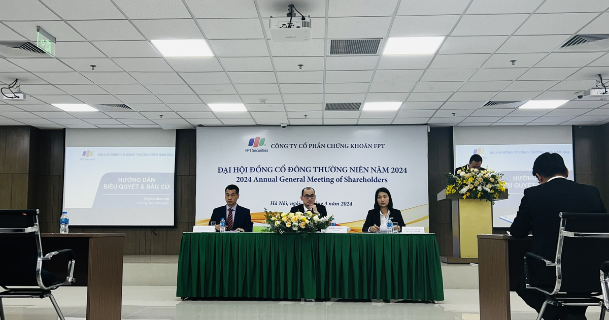 Chủ tịch FPTS: Cạnh tranh giữa các công ty chứng khoán là rất khốc liệt 1 chu tich fpts canh tranh giua cac cong ty chung khoan la rat khoc liet 66057420819b0