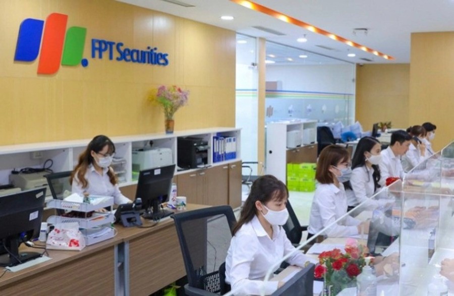 Chứng khoán FPT muốn phát hành hơn 90 triệu cổ phiếu tăng vốn 1 chung khoan fpt muon phat hanh hon 90 trieu co phieu tang von 65e849203d6bc