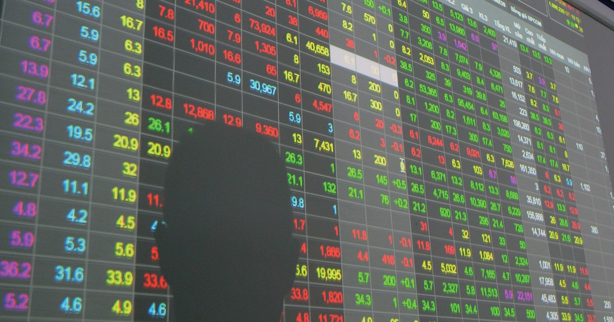 Đằng sau những kỷ lục thanh khoản 1 dang sau nhung ky luc thanh khoan 660155faa52ef