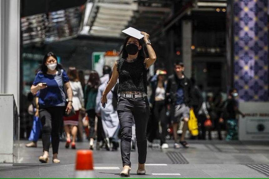 Malaysia hứng chịu đợt nắng nóng gay gắt trên cả nước 1 malaysia hung chiu dot nang nong gay gat tren ca nuoc 6602aa4fc6d82