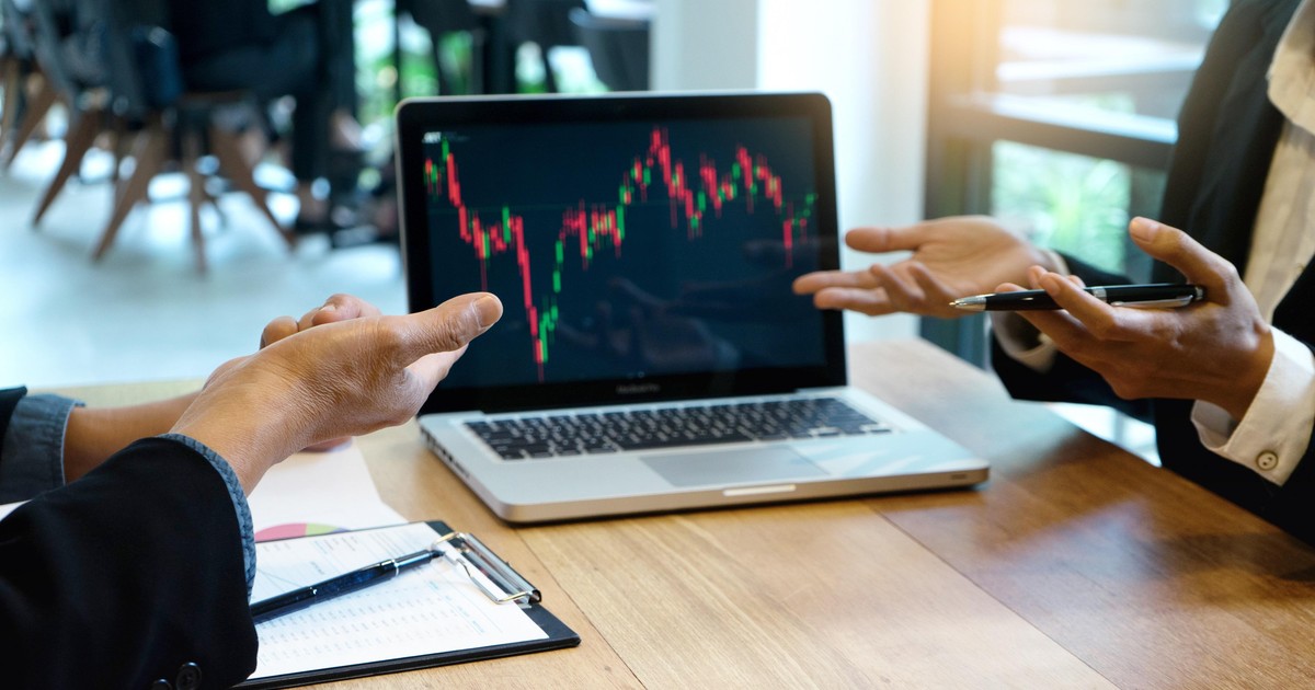 Mirae Asset: VN-Index tiệm cận vùng P/E bình quân 10 năm, đánh giá lại những rủi ro đối với thị trường 2 mirae asset vn index tiem can vung p e binh quan 10 nam danh gia lai nhung rui ro doi voi thi truong 65e8577f6d792