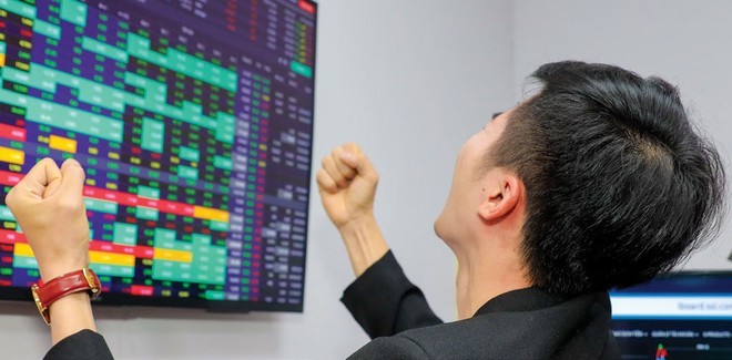 Nhà đầu tư cá mập: Chứng khoán Việt Nam có đủ yếu tố để tăng trưởng tốt 2 nha dau tu ca map chung khoan viet nam co du yeu to de tang truong tot 660406f762ced