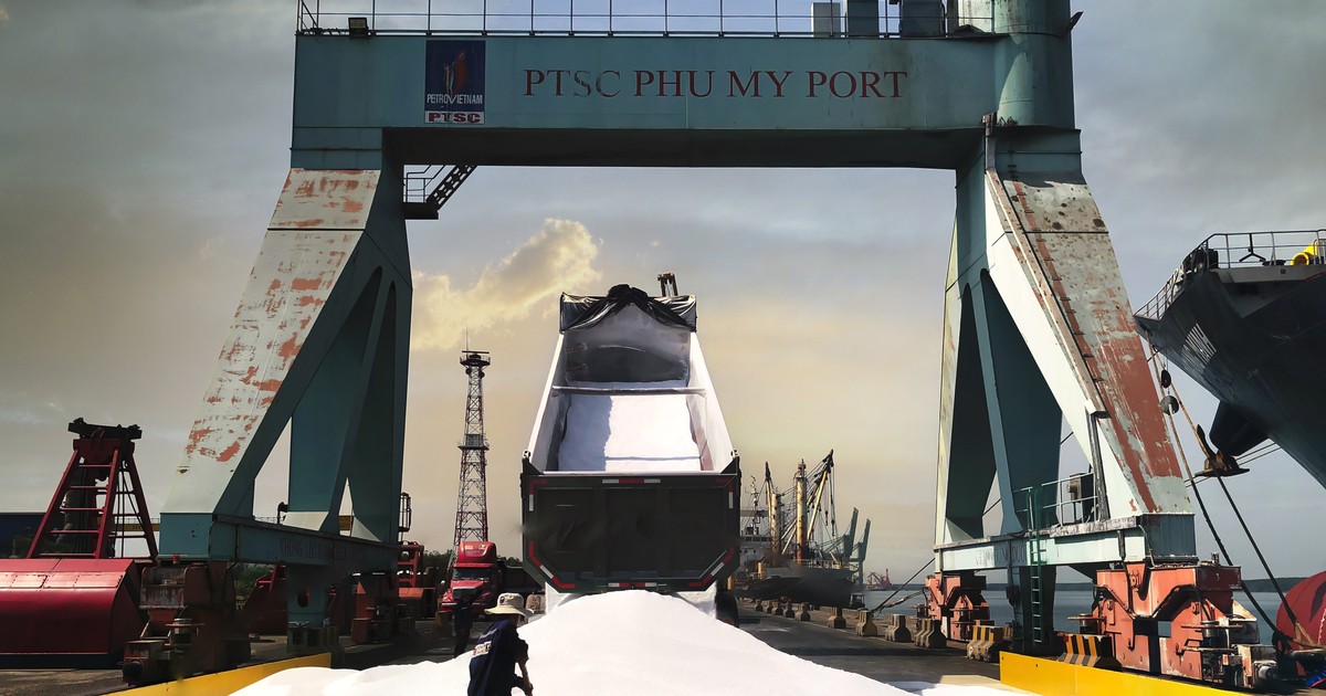 PVFCCo đẩy mạnh chuyển đổi số, kỳ vọng năm 2024 đầy tích cực 2 pvfcco day manh chuyen doi so ky vong nam 2024 day tich cuc 660155873e64b