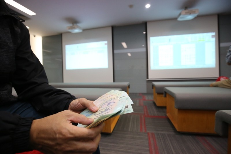 Từ sự cố tại VNDirect, phát sinh chuyện chưa có tiền lệ thực hiện quyền cổ phiếu phát hành thêm 2 tu su co tai vndirect phat sinh chuyen chua co tien le thuc hien quyen co phieu phat hanh them 66069be892cf2