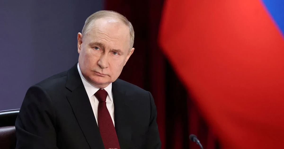 nga phan ung truoc de xuat dinh chien cua tong thong phap 661fab8d590e1