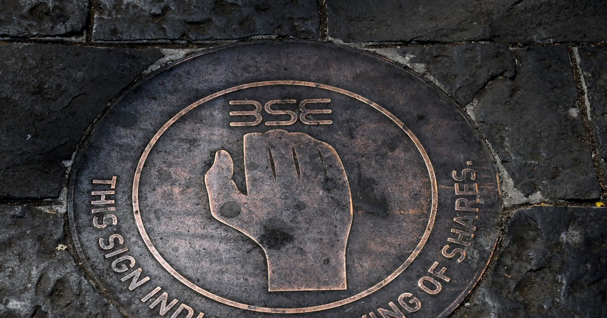 Vốn hóa thị trường chứng khoán Trung Quốc và Hồng Kông bốc hơi 4.800 tỷ USD 1 von hoa thi truong chung khoan trung quoc va hong kong boc hoi 4 800 ty usd 660d415f2ae80