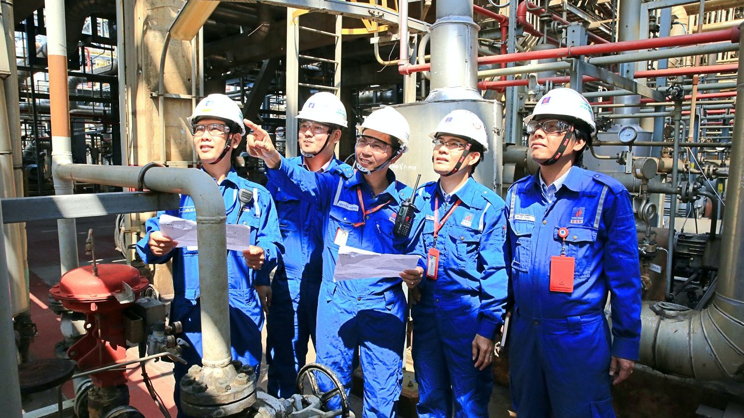 loc hoa dau binh son bsr sap giai quyet xong nut that cuoi cung cho viec niem yet hose 665dd196da08e